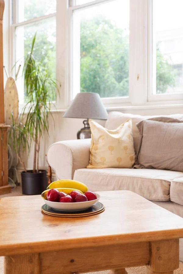 Charming Studio Near Clapham Common Apartment ลอนดอน ภายนอก รูปภาพ