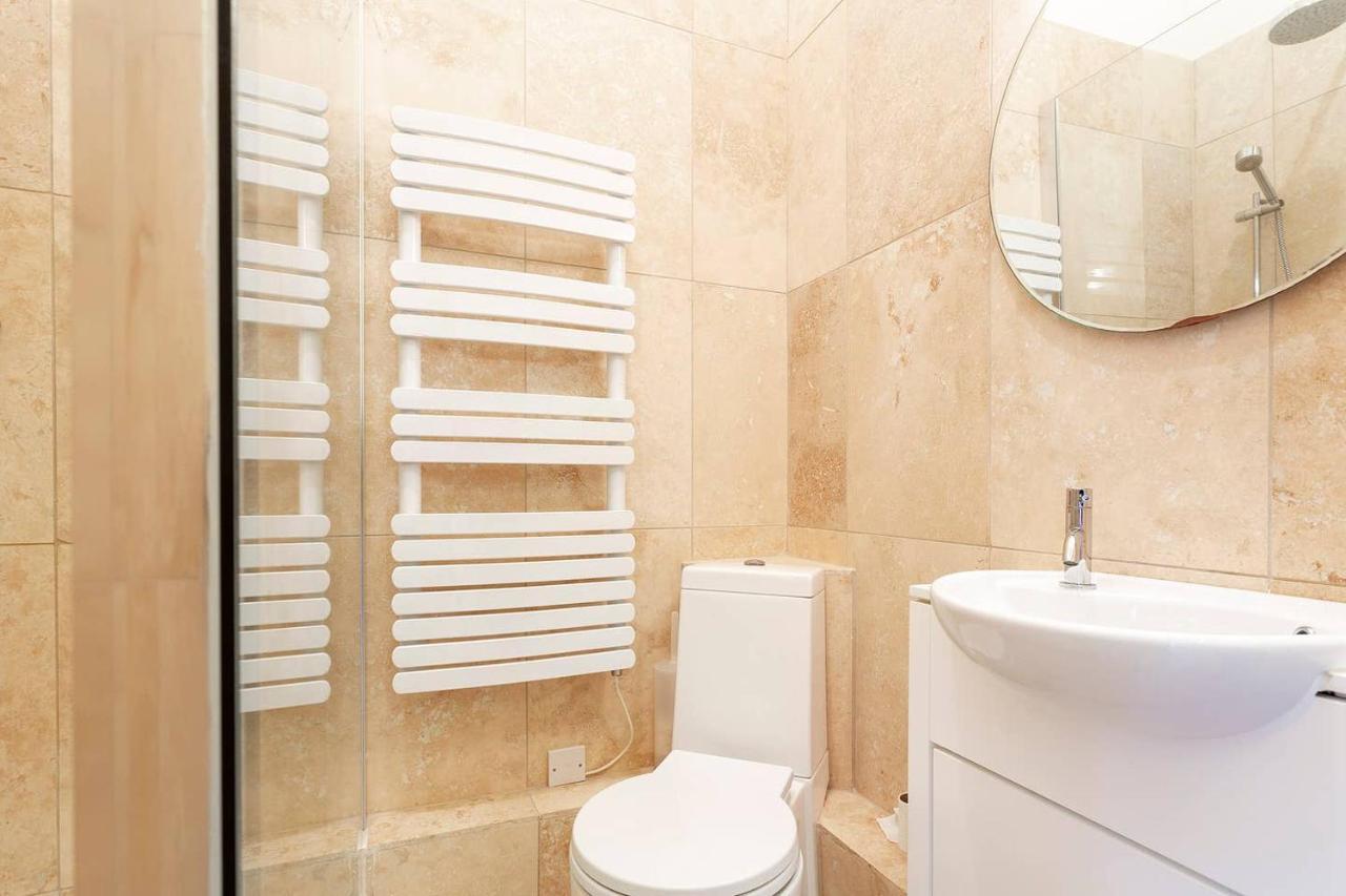 Charming Studio Near Clapham Common Apartment ลอนดอน ภายนอก รูปภาพ
