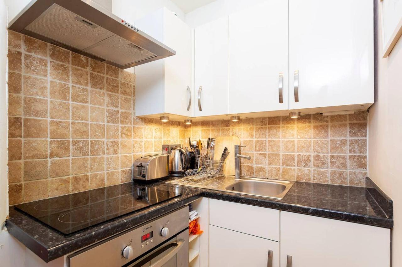 Charming Studio Near Clapham Common Apartment ลอนดอน ภายนอก รูปภาพ